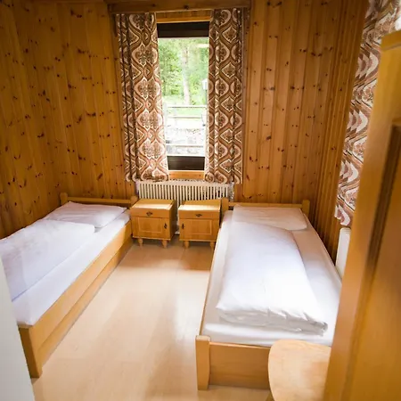 בית הארחה Jugendgaestehaus Gosauschmied