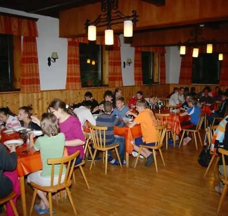 בית הארחה Jugendgaestehaus Gosauschmied גוסאו