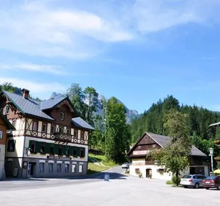 Jugendgästehaus Gosauschmied 2* Gosau